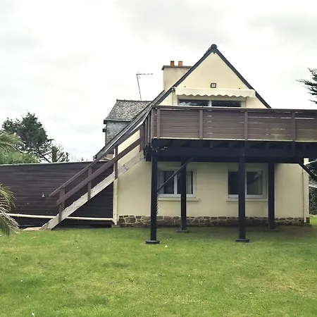 Kerlavost Holiday home Tregastel